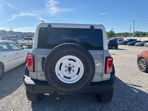 New 2026 Ford Bronco Heritage Edition AWD/4WD image 5