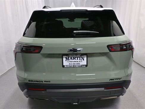 New 2026 Chevrolet Equinox ACTIV w/ Convenience Package III image 4