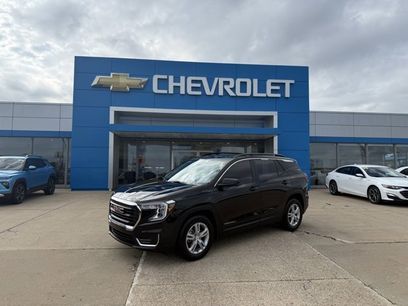 Used 2023 GMC Terrain SLE w/ Driver Convenience Package