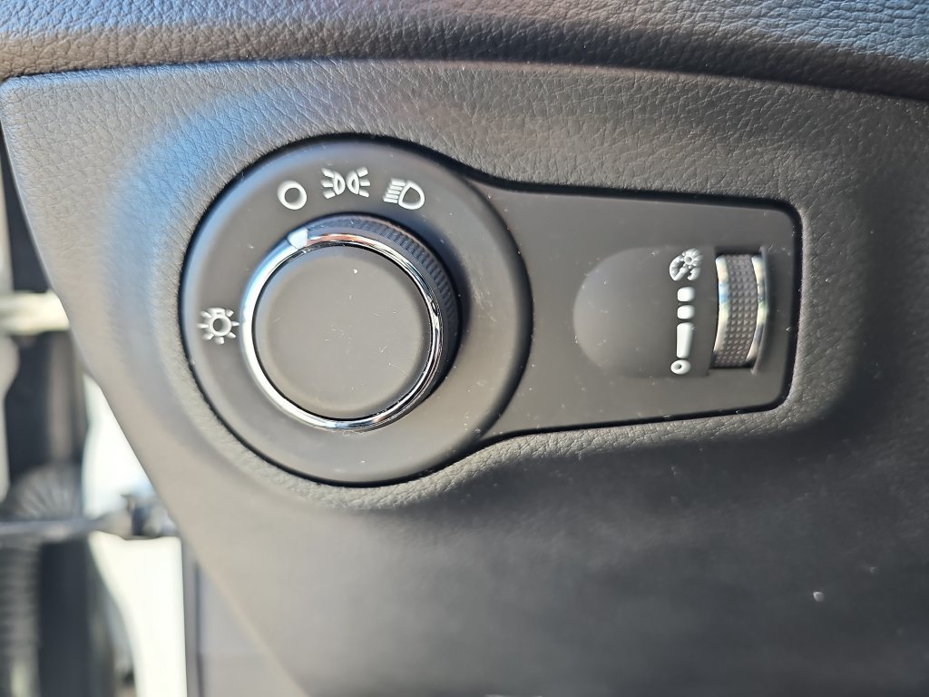 Used 2019 Jeep Compass Sport FWD image 34