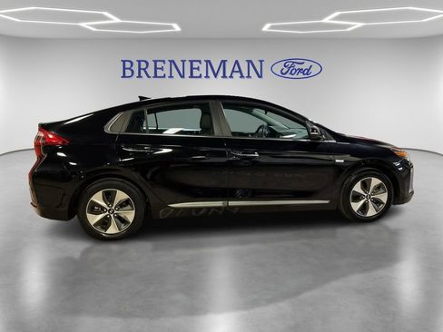 Used 2019 Hyundai Ioniq Limited image 4