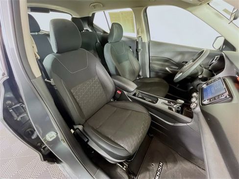 Used 2024 Nissan Kicks SV image 25