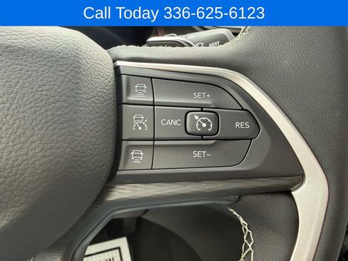 New 2026 Jeep Grand Cherokee L Laredo AWD/4WD image 20