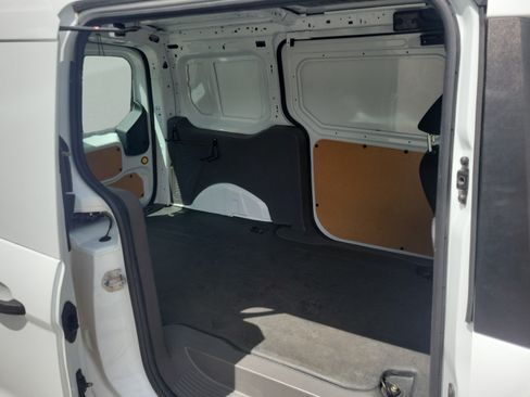 Used 2019 Ford Transit Connect XL FWD image 25