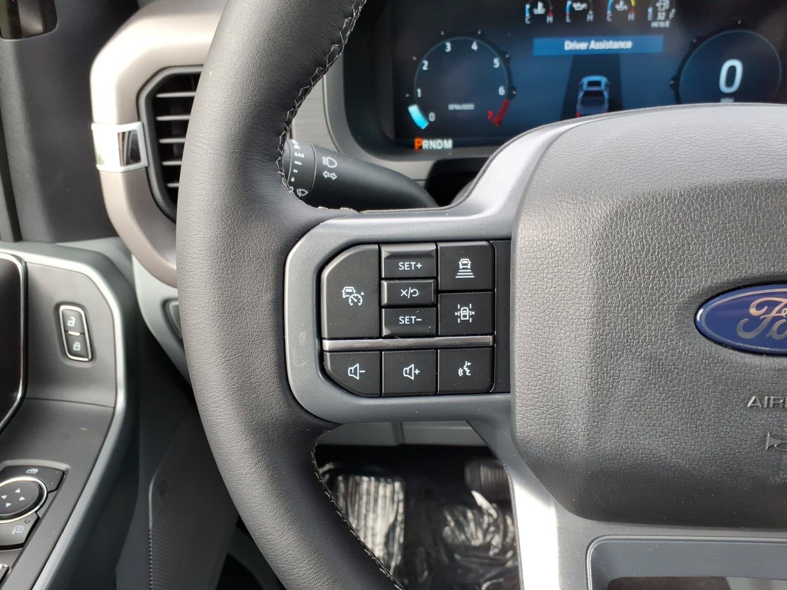 Used 2024 Ford F150 XLT w/ Equipment Group 303A High AWD/4WD image 18