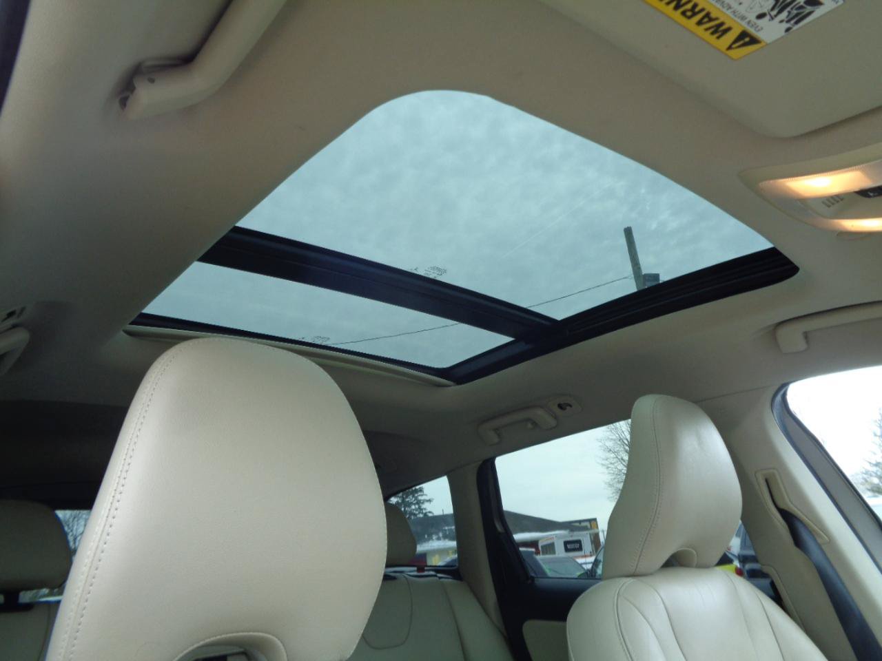 Used 2016 Volvo XC60 T5 Platinum w/ Protection Package FWD image 38