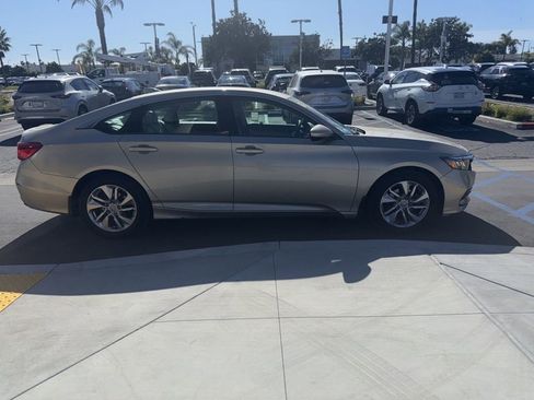 Used 2019 Honda Accord LX image 25