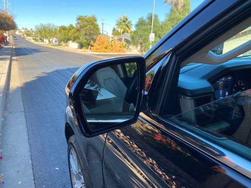 Used 2024 Ford Expedition Limited image 20