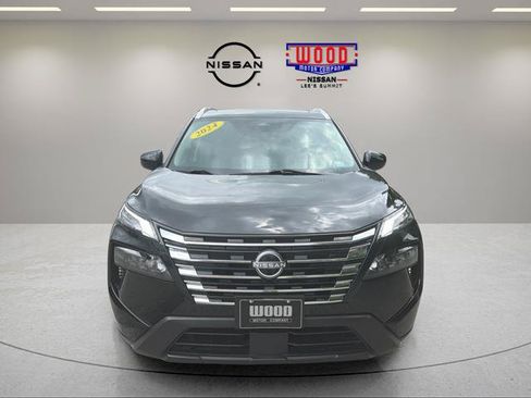 Used 2024 Nissan Rogue SV w/ SV Premium Package AWD/4WD image 6