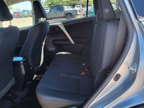 Used 2017 Toyota RAV4 LE image 22