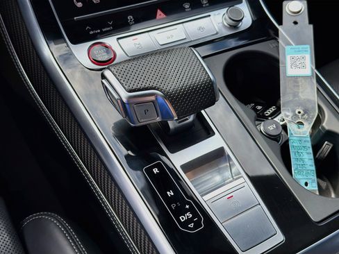 Used 2025 Audi SQ7 Prestige w/ Prestige Package AWD/4WD image 16