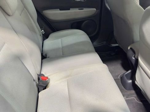 Used 2022 Honda HR-V LX image 13