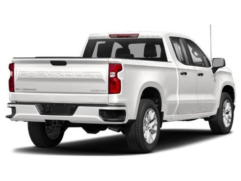 Used 2020 Chevrolet Silverado 1500 Custom w/ Trailering Package AWD/4WD image 4