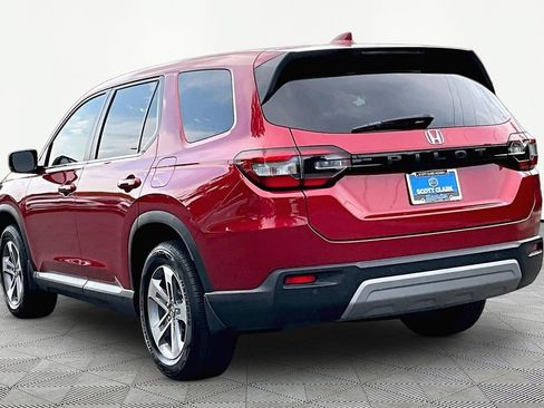 Used 2025 Honda Pilot EX-L image 5
