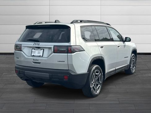 New 2026 Jeep Cherokee Laredo image 4