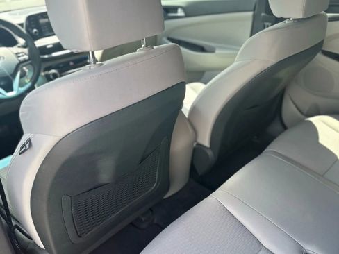 Used 2020 Hyundai Tucson SE image 9