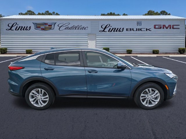 New 2026 Buick Envista Preferred w/ Convenience II Package FWD image 3