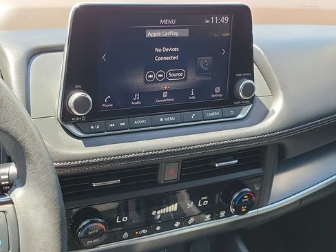 Certified 2023 Nissan Rogue SV w/ SV Premium B Package FWD image 31