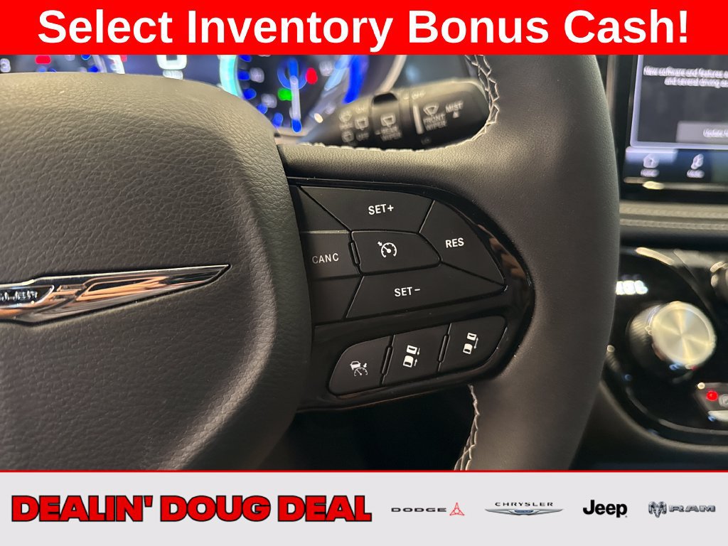 New 2026 Chrysler Pacifica Select w/ S Appearance Package AWD/4WD image 11