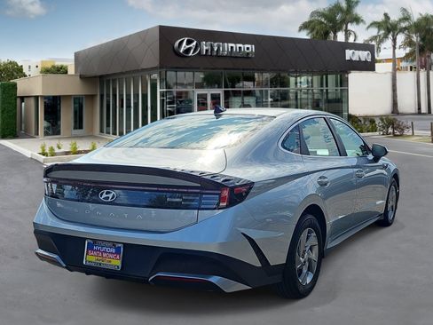 Certified 2026 Hyundai Sonata SE FWD image 3