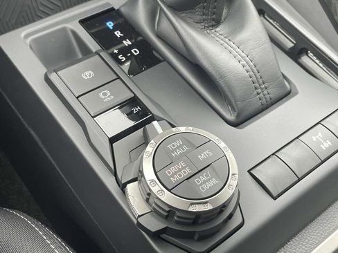 New 2025 Toyota Tacoma TRD Off-Road image 41