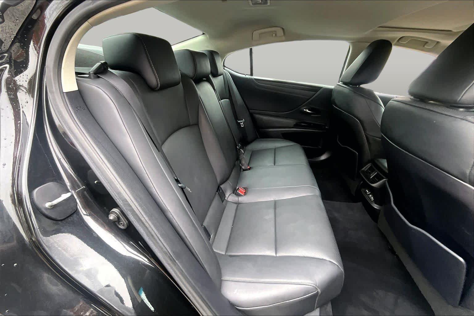 Used 2023 Lexus ES 350 w/ Premium Package FWD image 21