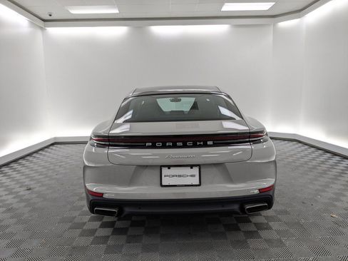 New 2026 Porsche Panamera image 10