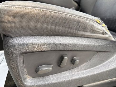 Used 2014 GMC Sierra 1500 SLE w/ SLE Value Package image 18