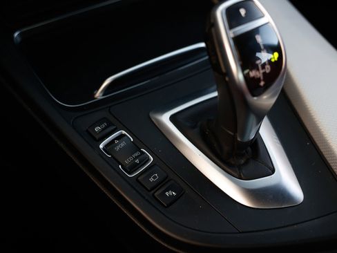 Used 2017 BMW 340i xDrive Sedan image 45