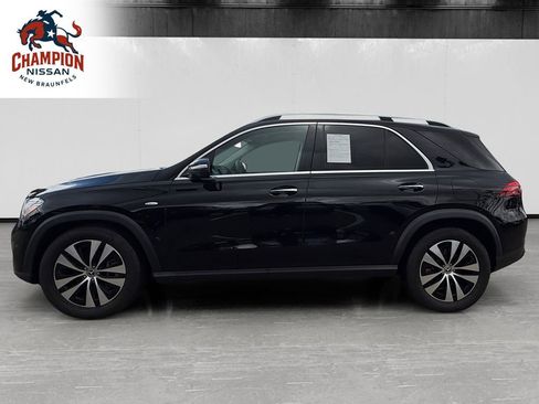 Used 2025 Mercedes-Benz GLE 450e 4MATIC image 2