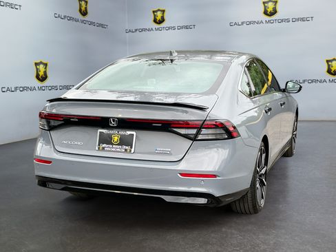 Used 2023 Honda Accord Touring image 5