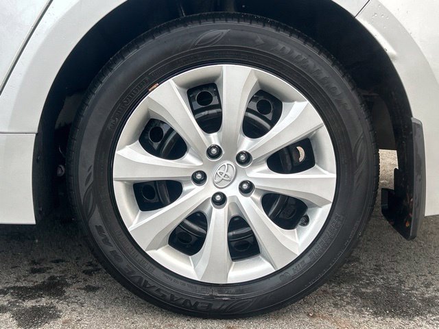 Used 2024 Toyota Corolla LE FWD image 16