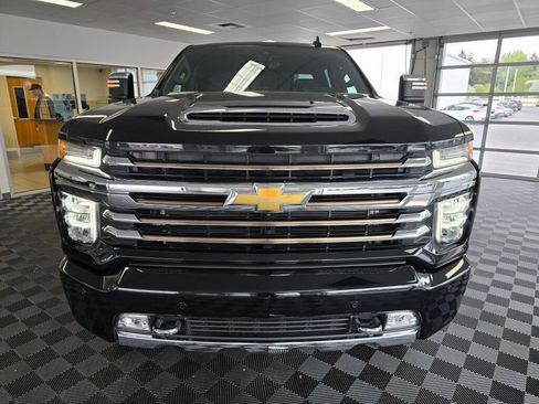 Used 2022 Chevrolet Silverado 3500 High Country w/ Z71 Off-Road Package AWD/4WD image 8