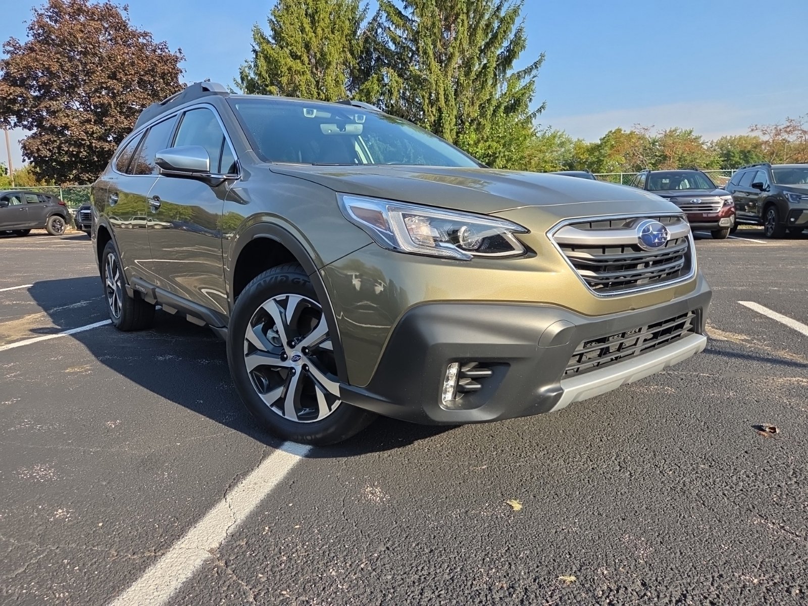 Used 2022 Subaru Outback Touring AWD/4WD image 21