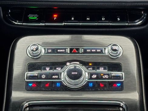 Used 2021 Lincoln Nautilus Reserve image 20