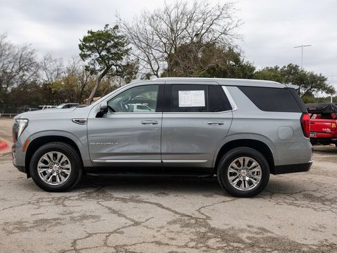 Used 2025 GMC Yukon Denali image 2