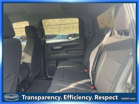 Used 2023 Chevrolet Silverado 1500 LT Trail Boss image 14