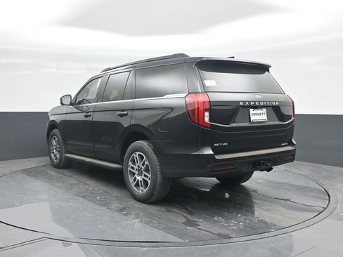 New 2025 Ford Expedition Active image 22