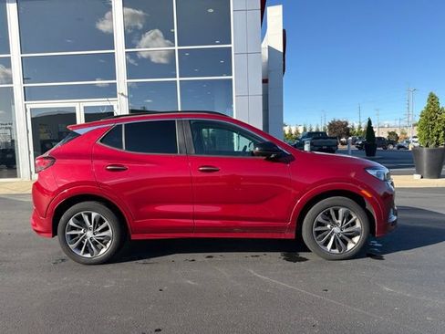 Used 2020 Buick Encore GX Select w/ Advanced Technology Package AWD/4WD image 8