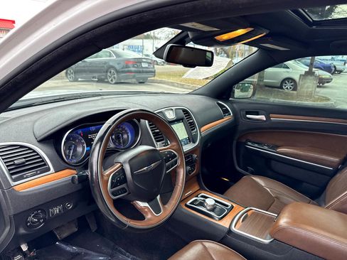 Used 2018 Chrysler 300 C w/ Sun, Sound & Nav Package image 12