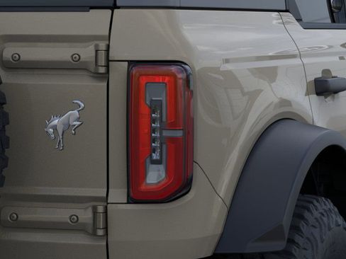 New 2025 Ford Bronco Badlands w/ Sasquatch Package image 48