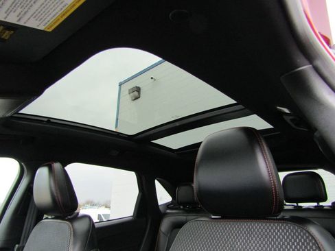 Used 2024 Ford Escape ST-Line w/ Tech Pack #1 image 12