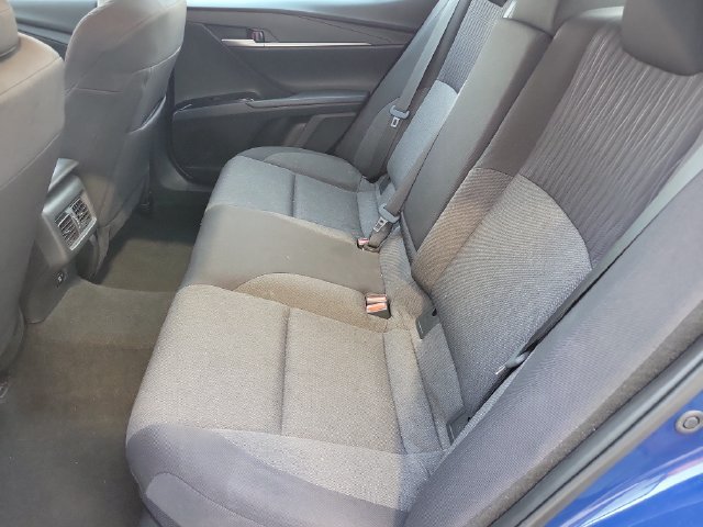 Used 2025 Toyota Camry LE FWD image 17