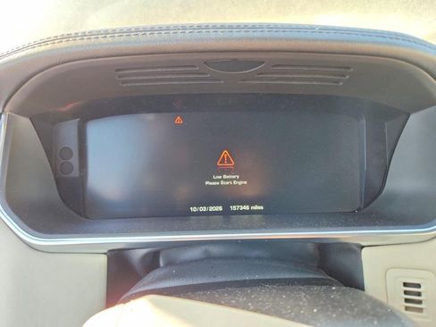 Used 2014 Land Rover Range Rover HSE image 8