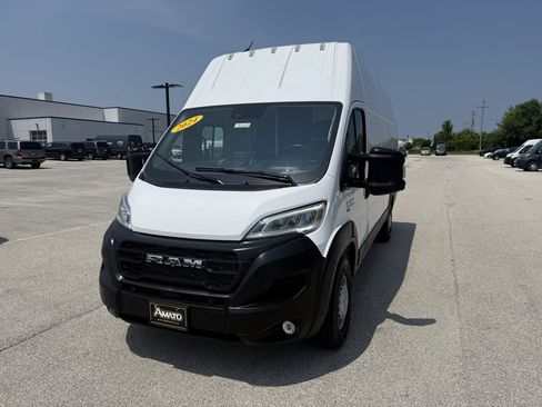 Used 2024 RAM ProMaster 3500 w/ Delivery Van Package image 2