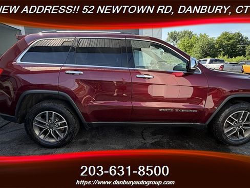 Used 2019 Jeep Grand Cherokee Limited AWD/4WD image 6