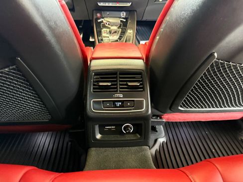 Used 2020 Audi S4 Premium Plus w/ Premium Plus Package AWD/4WD image 18