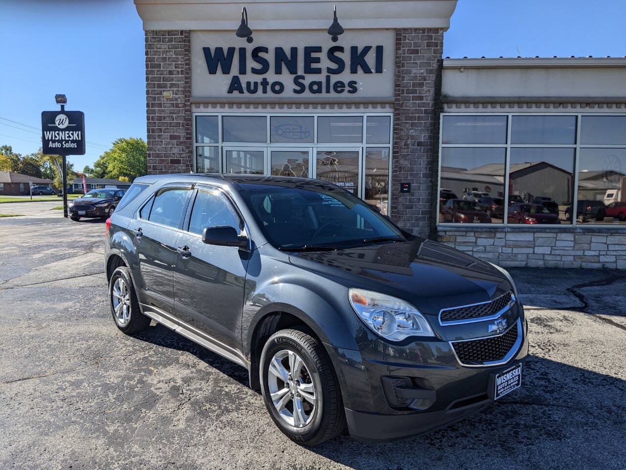 Used 2013 Chevrolet Equinox LS w/ LPO, Protection Package FWD image 1