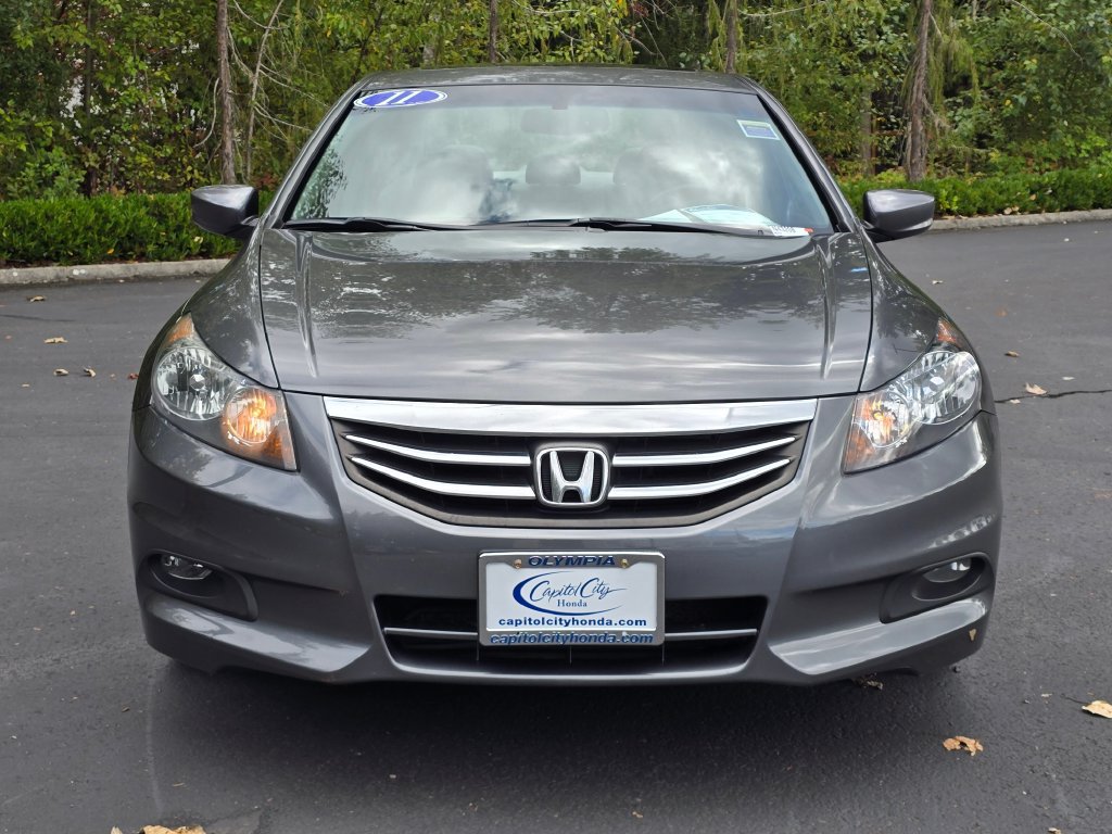 Used 2011 Honda Accord EX-L image 2