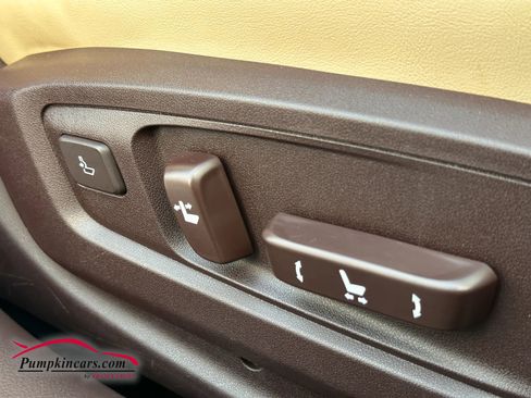 Used 2018 Lexus ES 350 w/ Navigation System Package image 18